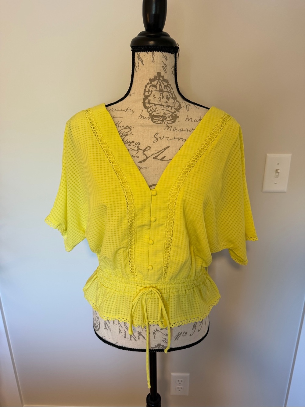 miami V-Neck Button Drawstring Blouse